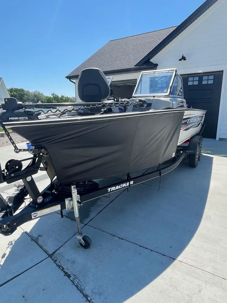 Slide: The Image of Tracker Targa V-19 WT Tournament Edition 2019 - 2