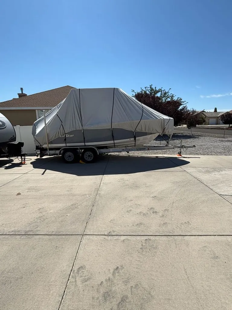 Slide: The Image of NauticStar 2102 Legacy CC 2023 - 10