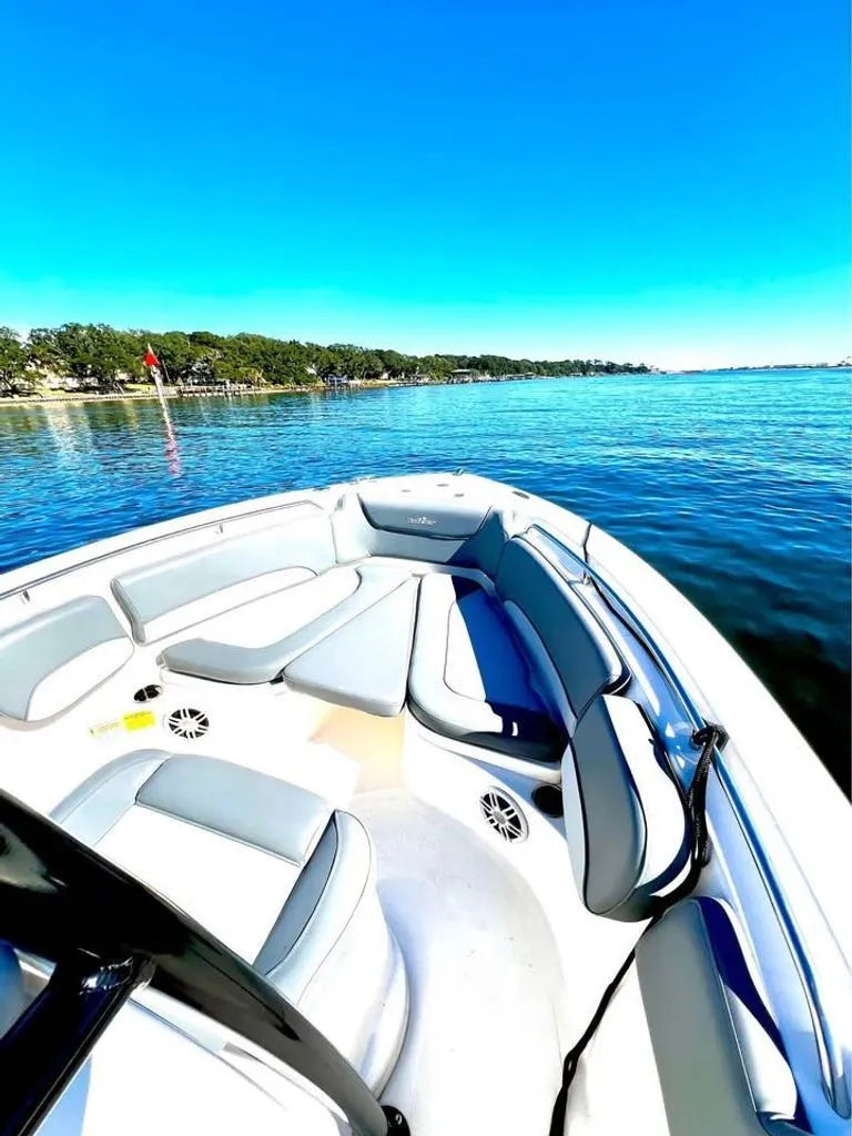 Slide: The Image of NauticStar 2102 Legacy CC 2023 - 6