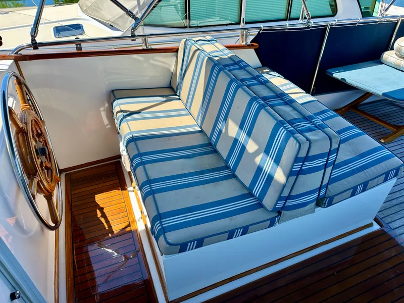 Slide: The Image of Grand Banks 42 Classic 1989 - 71