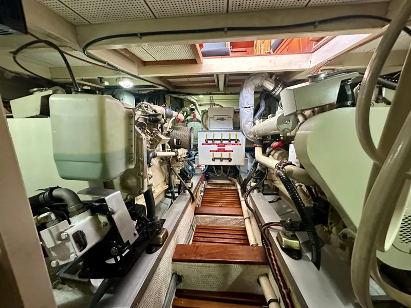 Slide: The Image of Grand Banks 42 Classic 1989 - 84