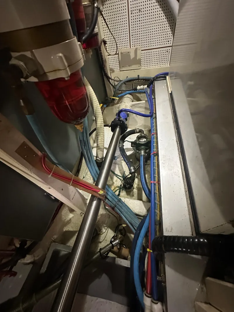 Slide: The Image of Grand Banks 42 Classic 1989 - 97