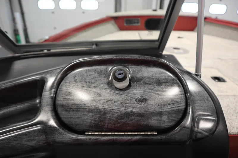 Slide: The Image of 2023 Polar Kraft 2010 Outlander DC dashboard with sleek design and modern features. - 37