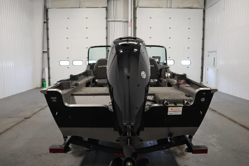 Slide: The Image of 2021 Lund 1675 ADVENTURE WT boat in a spacious indoor garage. - 6