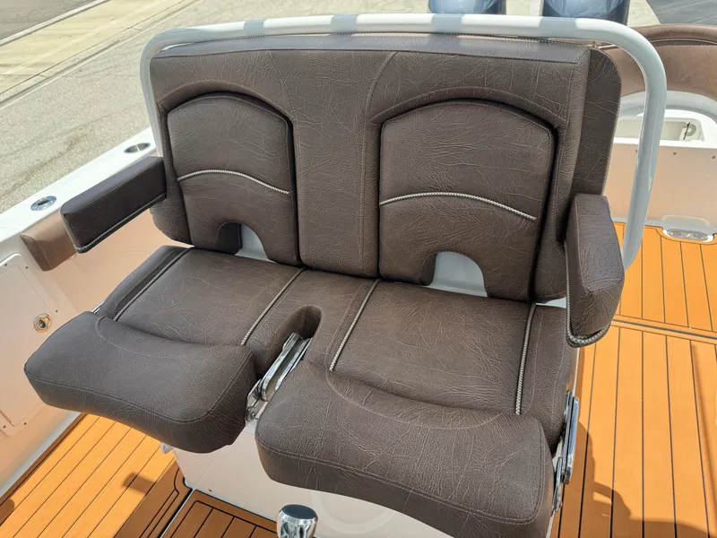 Slide: The Image of Sea Hunt Ultra 275 SE 2019 - 54