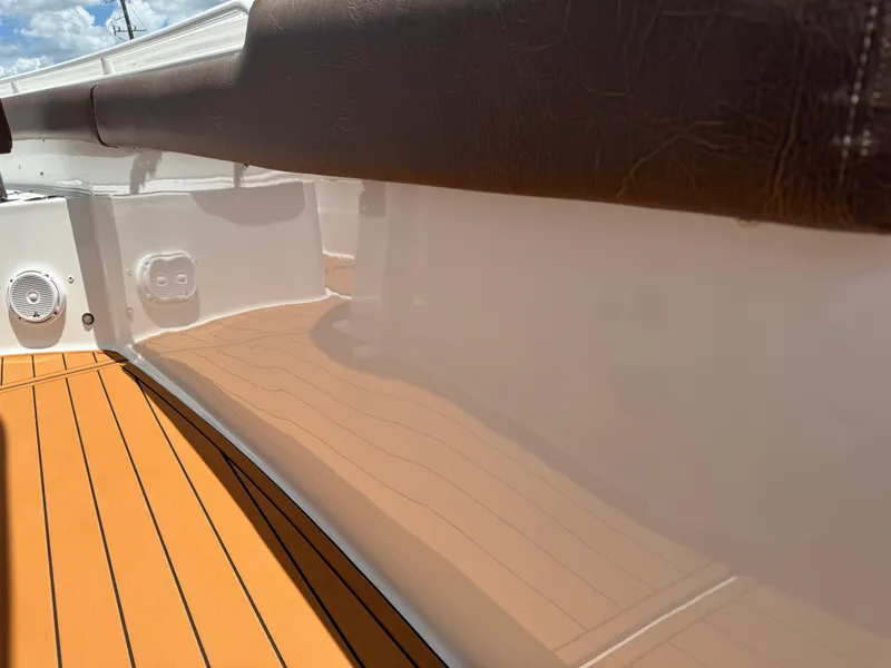 Slide: The Image of Sea Hunt Ultra 275 SE 2019 - 65