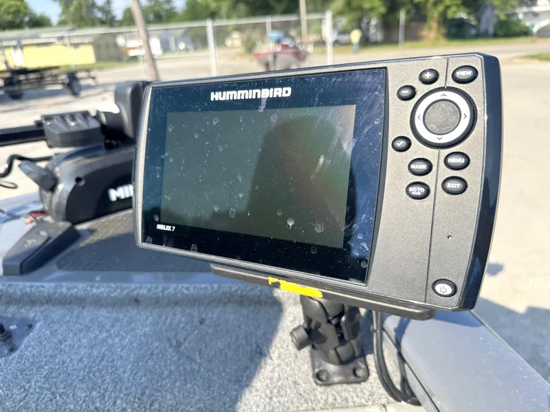 Slide: The Image of Humminbird Helix 7 fish finder on 2016 Tracker Pro Team 175 TF boat. - 10