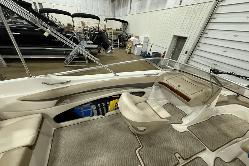 Slide: The Image of Glastron GX 205 2006 - 10