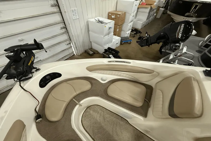 Slide: The Image of Glastron GX 205 2006 - 7