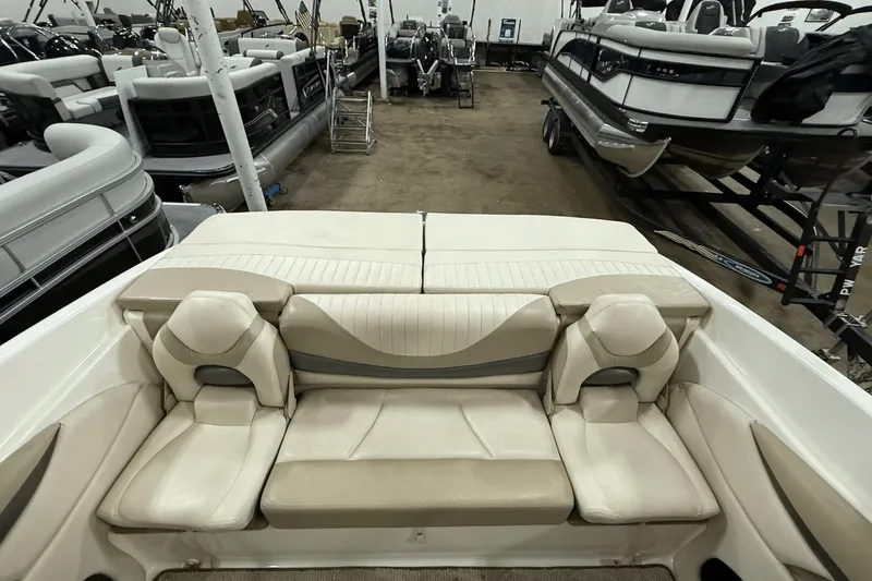 Slide: The Image of Glastron GX 205 2006 - 8