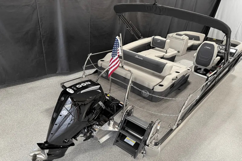 Slide: The Image of Barletta Cabrio 22 U 2026 - 12