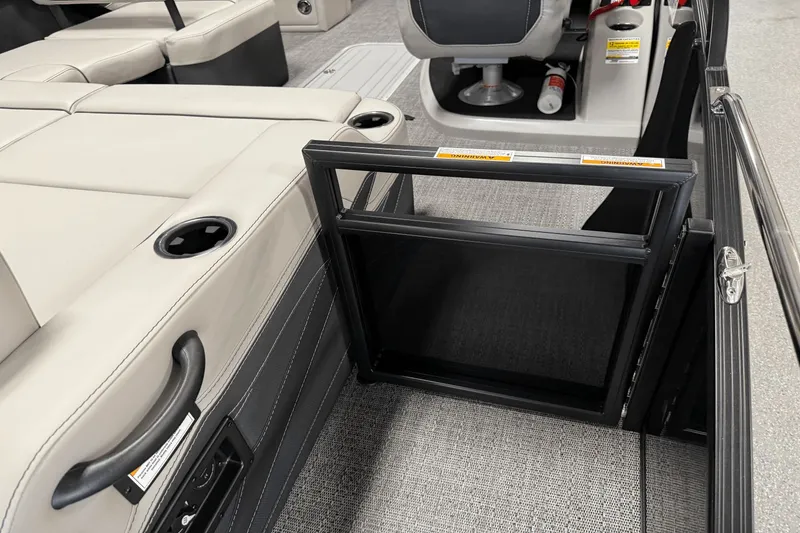 Slide: The Image of Barletta Cabrio 22 U 2026 - 40