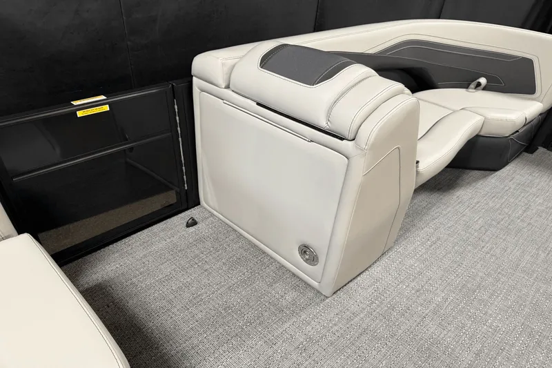 Slide: The Image of Barletta Cabrio 22 U 2026 - 48