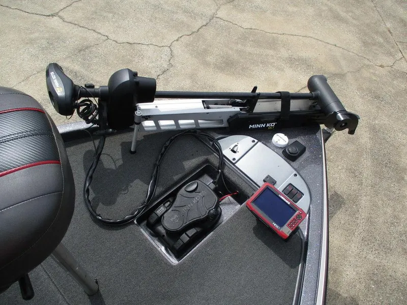 Slide: The Image of 2012 Ranger Z518 boat deck with Minn Kota trolling motor and Lowrance fish finder. - 5