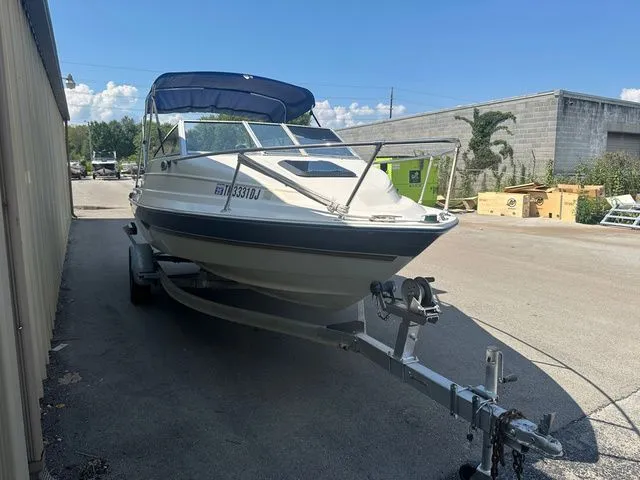 Slide: The Image of Bayliner 1952 Capri Cuddy 1996 - 4