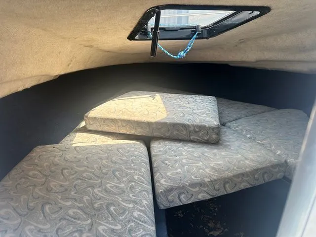 Slide: The Image of Bayliner 1952 Capri Cuddy 1996 - 7