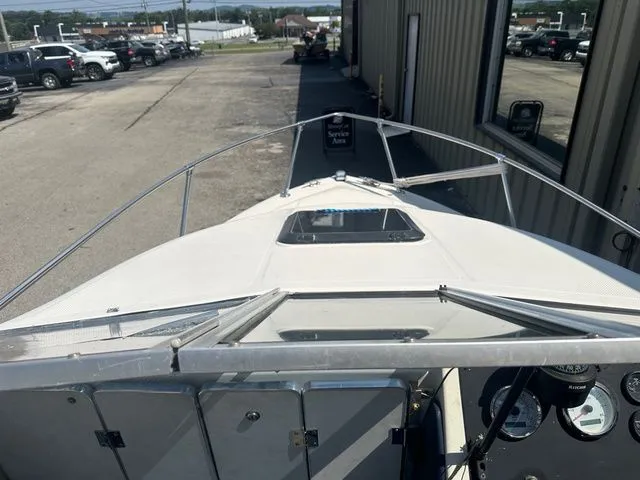 Slide: The Image of Bayliner 1952 Capri Cuddy 1996 - 8