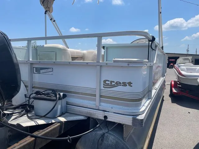 Slide: The Image of Crest FAMILY DL 2005 - 3