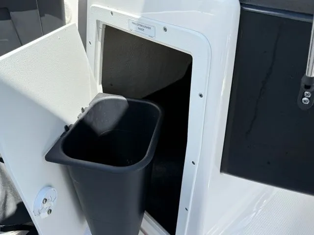 Slide: The Image of Yamaha AR190 2020 - 14