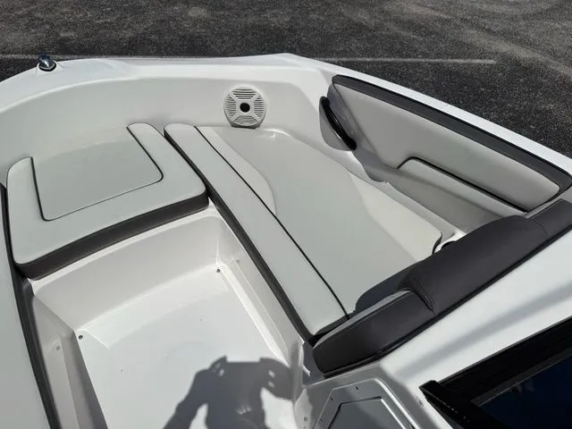 Slide: The Image of Yamaha AR190 2020 - 20