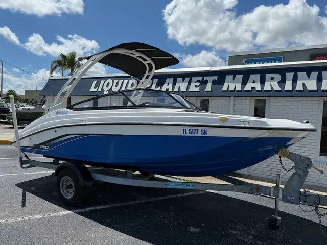 Slide: The Image of Yamaha AR190 2020 - 3