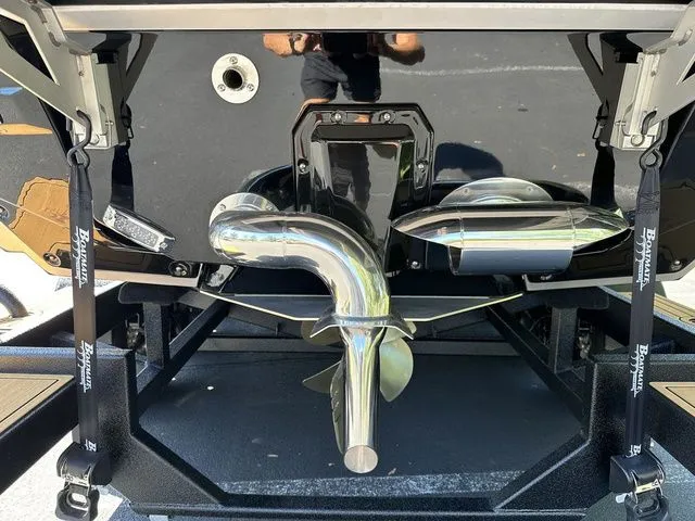 Slide: The Image of Nautique Super Air Nautique G23 2026 - 14