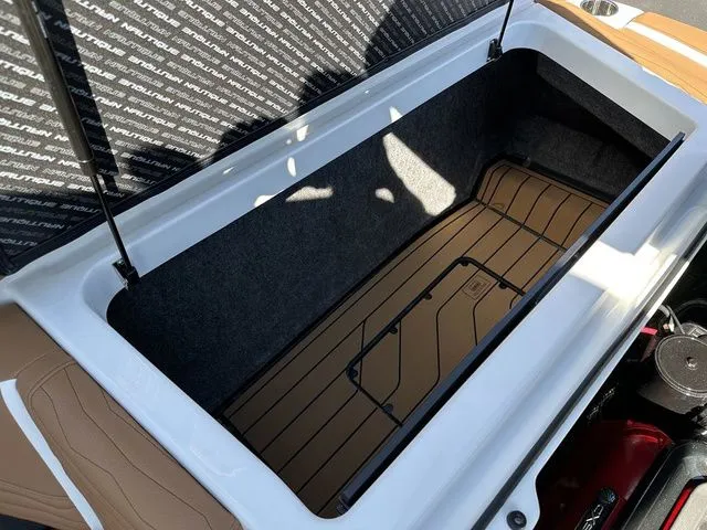 Slide: The Image of Nautique Super Air Nautique G23 2026 - 31