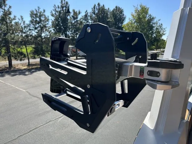 Slide: The Image of Nautique Super Air Nautique G23 2026 - 41