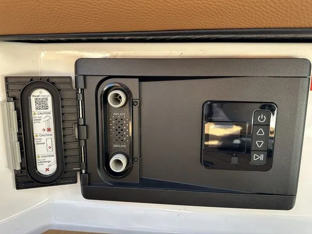 Slide: The Image of Nautique Super Air Nautique G23 2026 - 47