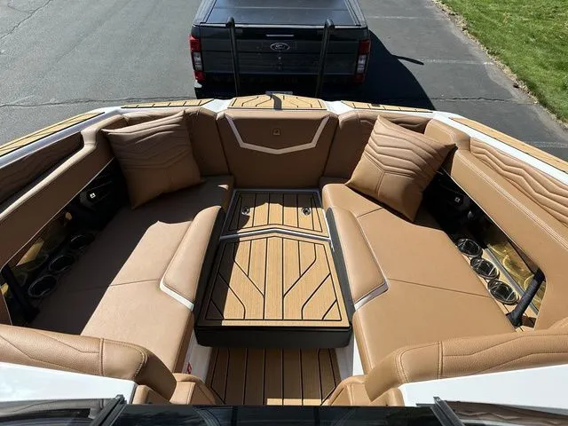 Slide: The Image of Nautique Super Air Nautique G23 2026 - 58