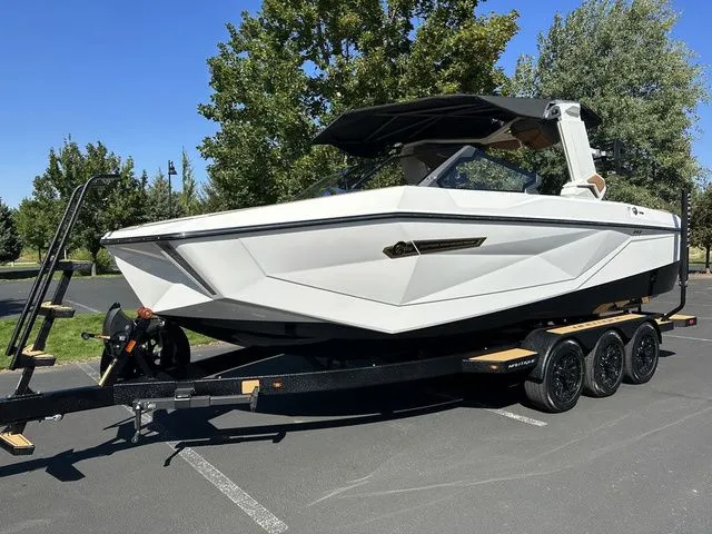 Slide: The Image of Nautique Super Air Nautique G23 2026 - 8