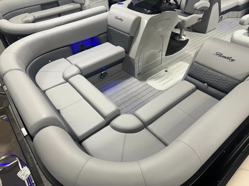 Slide: The Image of Bentley Pontoons Elite 223 Admiral 200HP Quad Lounge Tritoon 2025 - 21