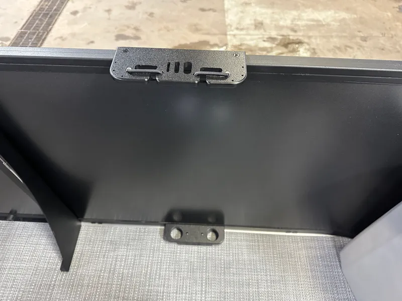 Slide: The Image of Bentley Pontoons Fish 200 Center Walkthrough & Honda 4-Stroke EFI 2025 - 12