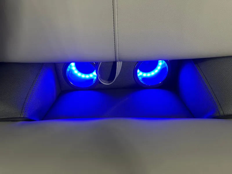 Slide: The Image of Bentley Pontoons Fish 200 Center Walkthrough & Honda 4-Stroke EFI 2025 - 38