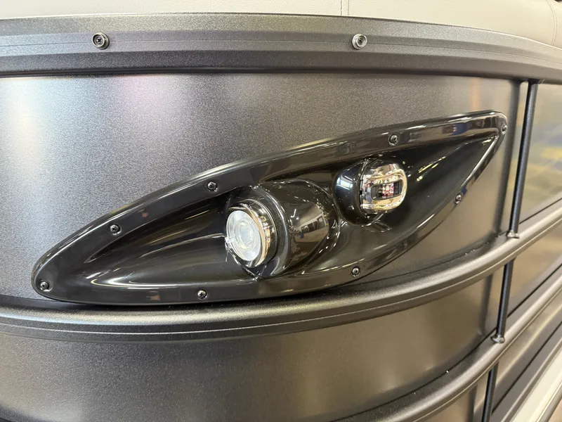 Slide: The Image of Bentley Pontoons Legacy 220 Navigator Quad Lounge & Honda 4-Stroke EFI 2025 - 32