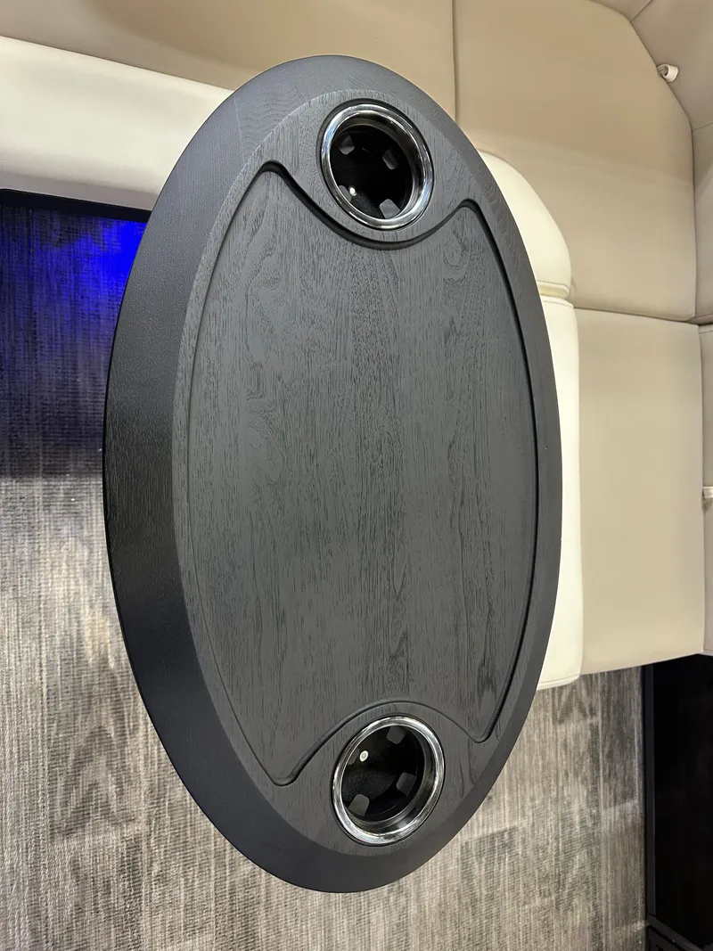 Slide: The Image of Montego Bay 150HP Fish & Cruise 8522 Tritoon 2025 - 24