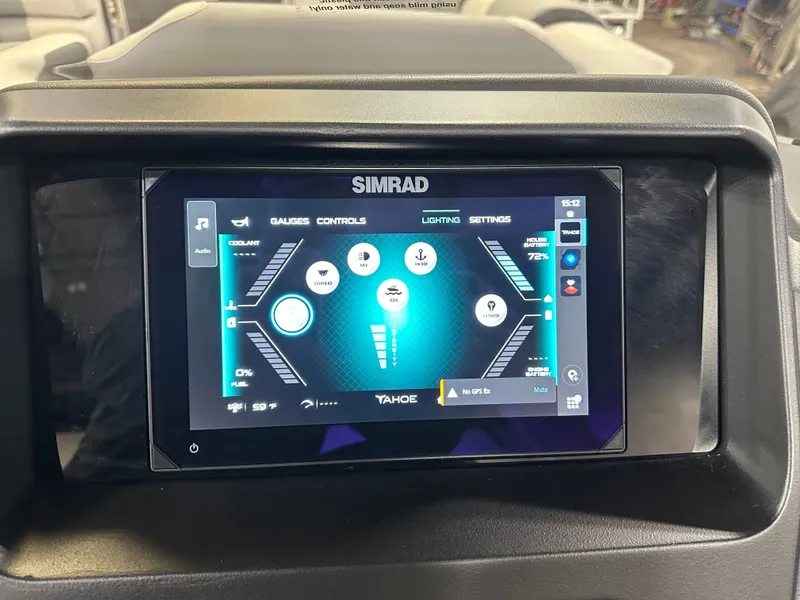 Slide: The Image of Tahoe Cascade 2385 Cruise Rear Bench (CRB) Tritoon & Honda 4-Stroke EFI 2025 - 14