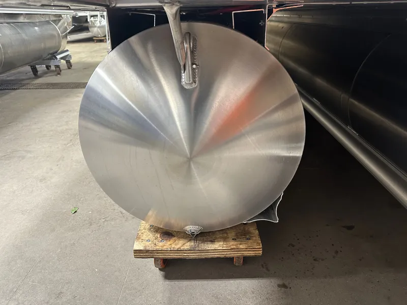 Slide: The Image of Tahoe Cascade 2385 Cruise Rear Bench (CRB) Tritoon & Honda 4-Stroke EFI 2025 - 48