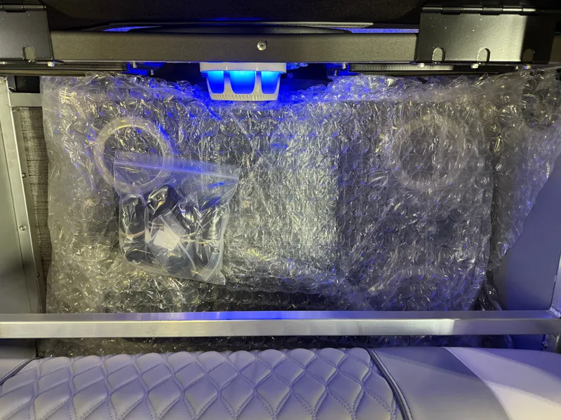 Slide: The Image of Tahoe Cascade 200HP Elite 2385 Tritoon 2025 - 24