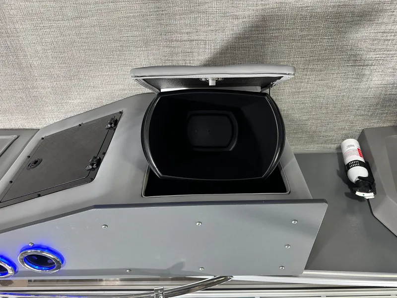 Slide: The Image of Tahoe Cascade 2385 Cruise Rear Bench Tritoon & Honda 225HP 4-Stroke EFI 2025 - 22