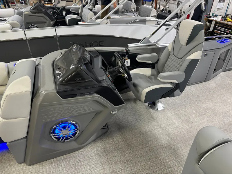 Slide: The Image of Tahoe Cascade 2385 Cruise Rear Bench Tritoon & Honda 225HP 4-Stroke EFI 2025 - 9