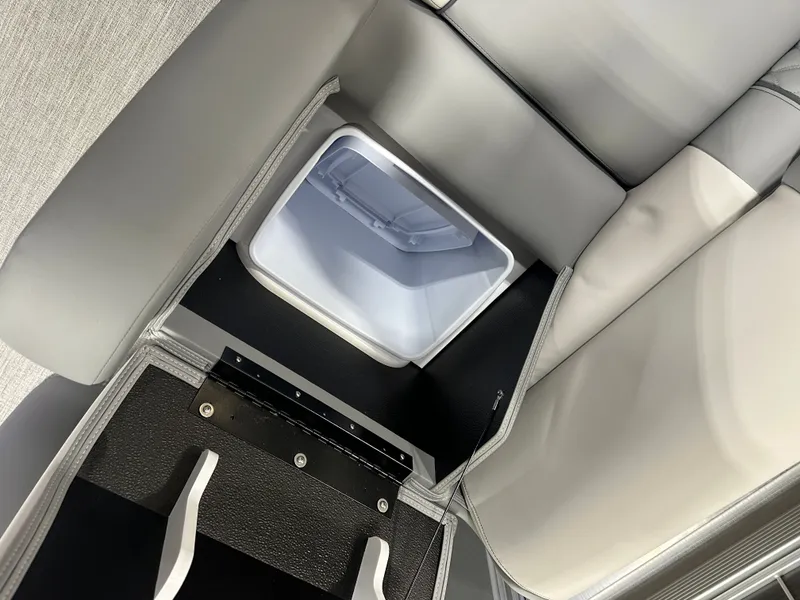 Slide: The Image of Tahoe Cascade 2385 Elite Cruise Tritoon & Honda 4-Stroke EFI 2025 - 26