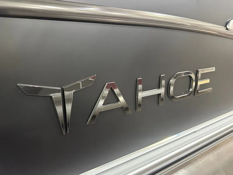 Slide: The Image of Tahoe Cascade 2385 Elite Cruise Tritoon & Honda 4-Stroke EFI 2025 - 40