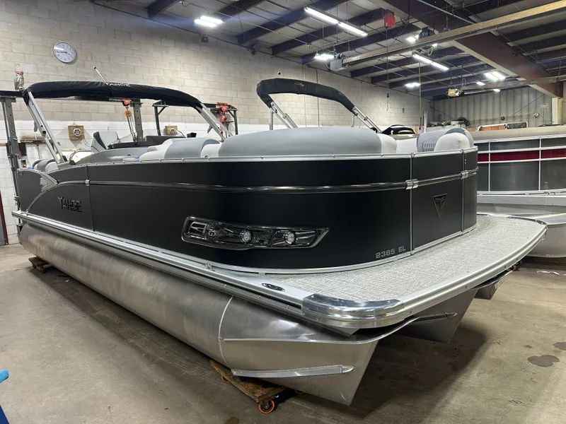 Slide: The Image of Tahoe Cascade 2385 Elite Cruise Tritoon & Honda 4-Stroke EFI 2025 - 49