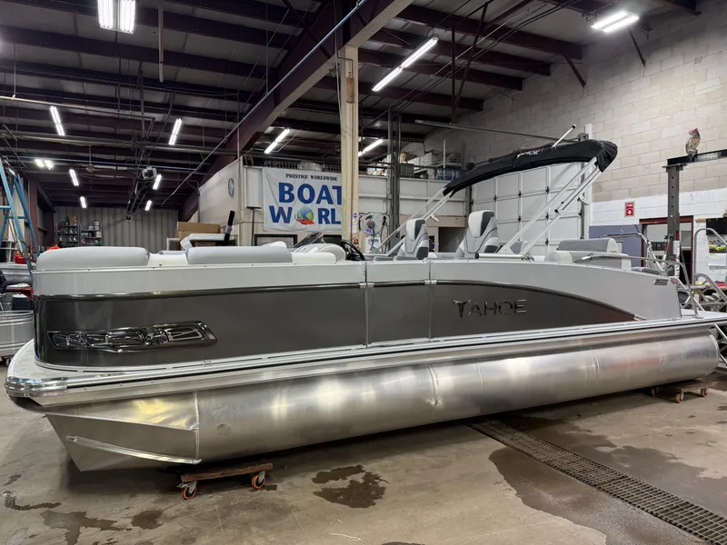 Slide: The Image of Tahoe Cascade 2385 Quad Lounge Shift SS Tritoon & Honda 4-Stroke EFI 2025 - 45