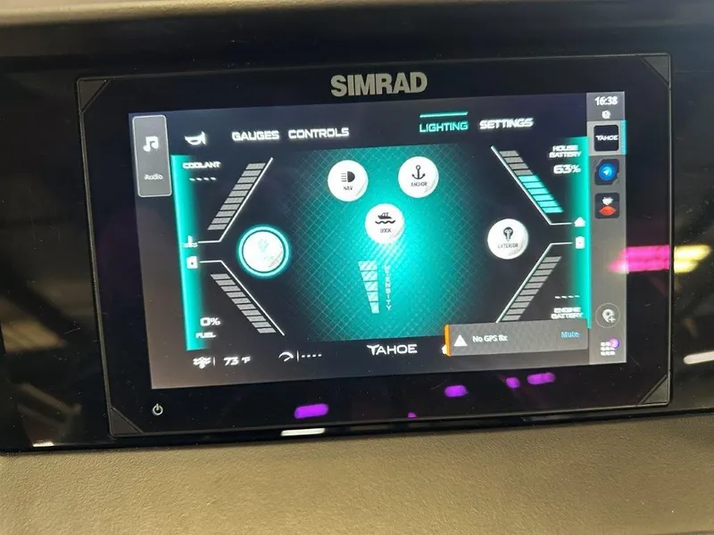 Slide: The Image of Tahoe Cascade 2385 Quad Lounge Shift SS Tritoon & Honda 4-Stroke EFI 2025 - 15