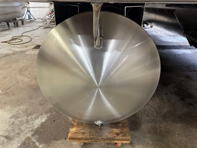 Slide: The Image of Tahoe Cascade 2385 Quad Lounge Shift SS Tritoon & Honda 4-Stroke EFI 2025 - 44