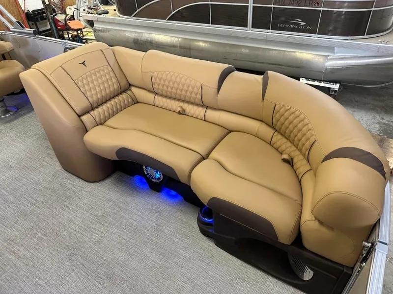 Slide: The Image of Tahoe Cascade 2385 Quad Lounge Shift SS Tritoon & Honda 4-Stroke EFI 2025 - 9