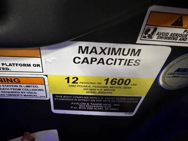 Slide: The Image of Tahoe Cascade 2385 Quad Lounge Shift Windshield Tritoon & Honda 4-Stroke EFI 2025 - 18