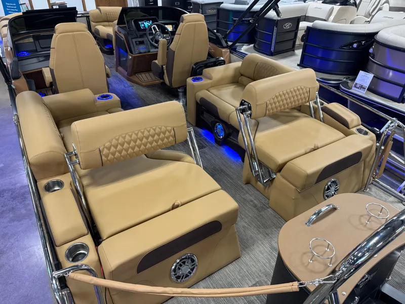 Slide: The Image of Tahoe Cascade 2385 Quad Lounge Shift Windshield Tritoon & Honda 4-Stroke EFI 2025 - 21